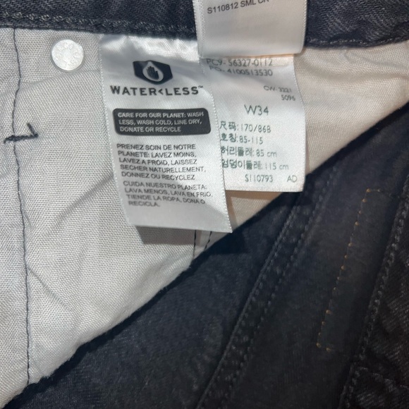 Black Levi button up shorts size W34 - Picture 4 of 4